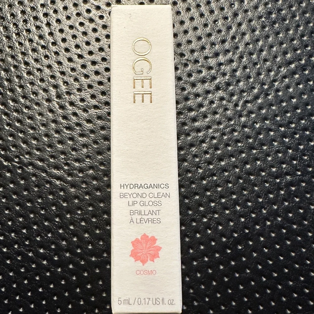 OGEE COSMO BEYOND CLEAN LIP GLOSS 5ML NEW UNUSED
